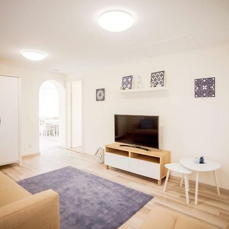 Eleven Apartman House Кестели Екстериор снимка