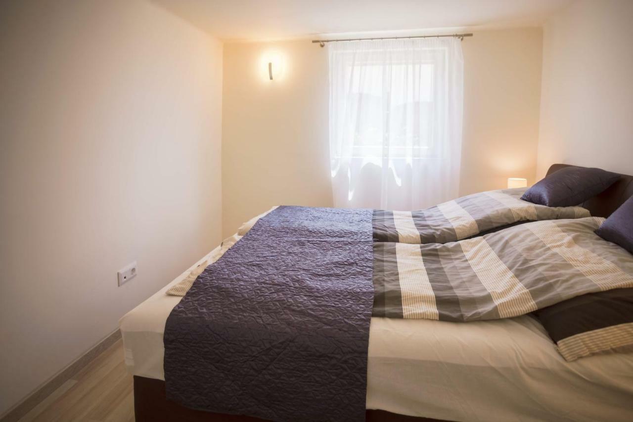 Eleven Apartman House Кестели Екстериор снимка