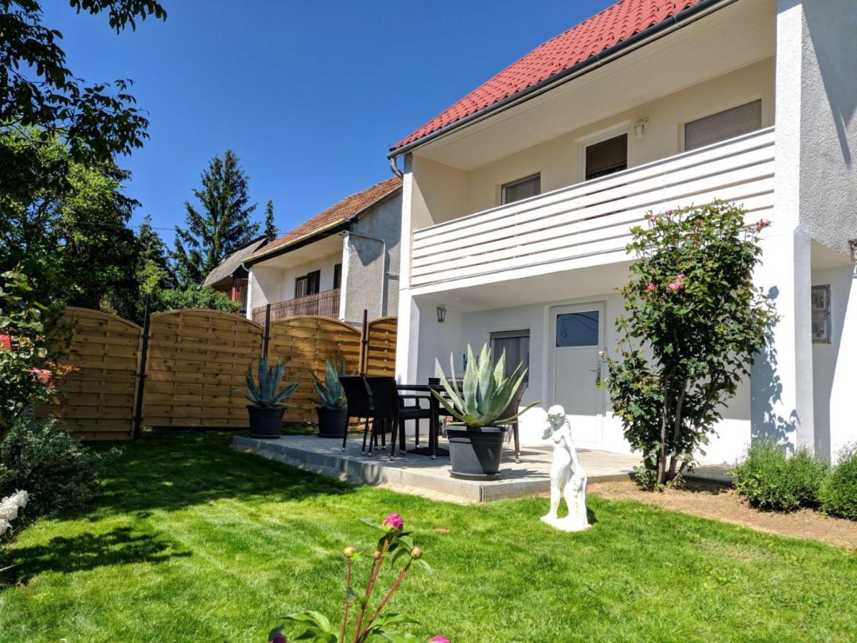 Eleven Apartman House Кестели Екстериор снимка